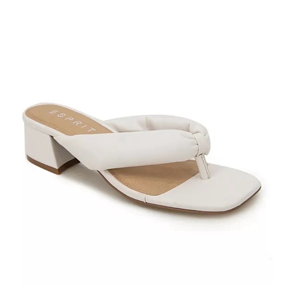 Esprit Flora block heel thong sandals